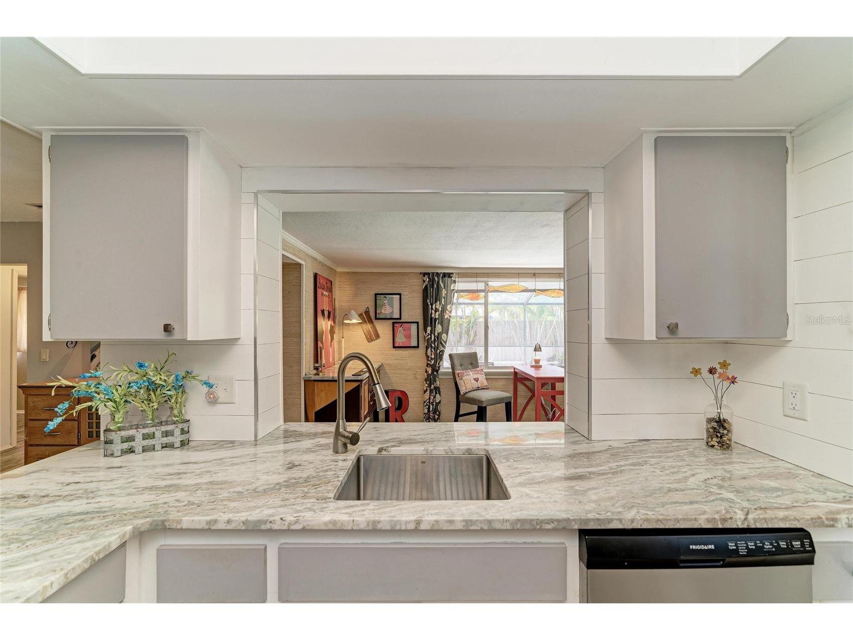 3720 Allenwood Street Sarasota FL 34232 A4689606 image25
