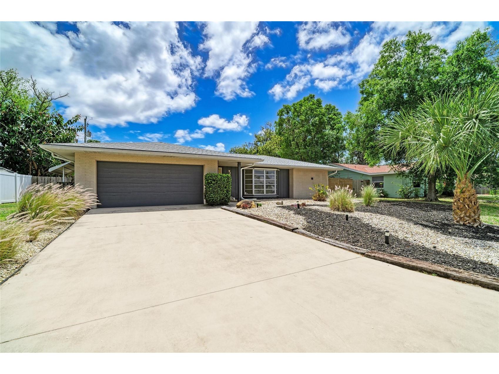 3720 Allenwood Street Sarasota FL 34232 A4689606 image3