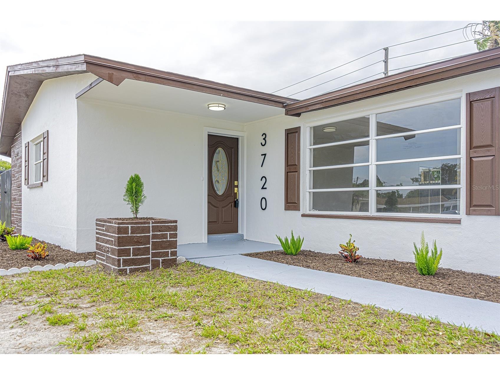3720 Beacon Square Drive Holiday FL 34691 W7886405 image2