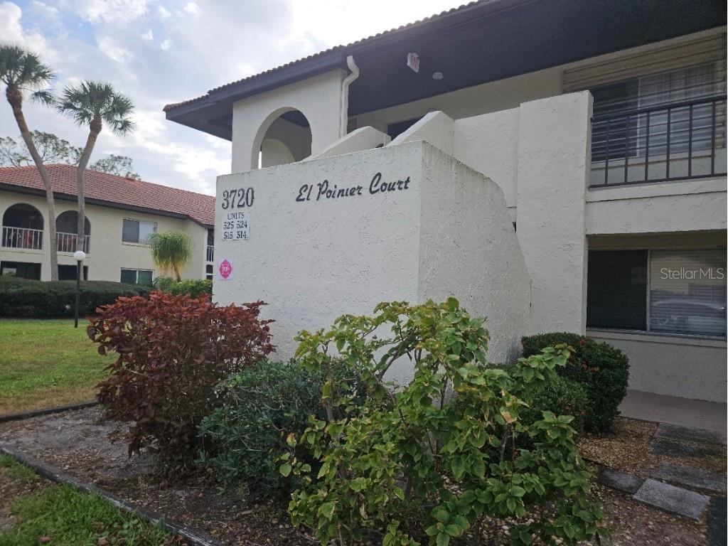 3720 El Poinier Court #515 Sarasota FL 34232 A4638957 image1