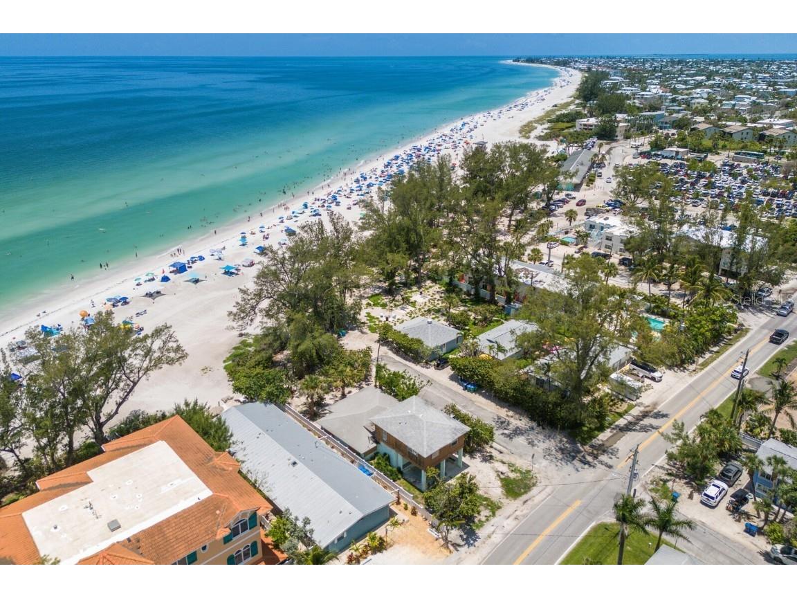 3720 Gulf Drive Holmes Beach FL 34217 A4656958 image8