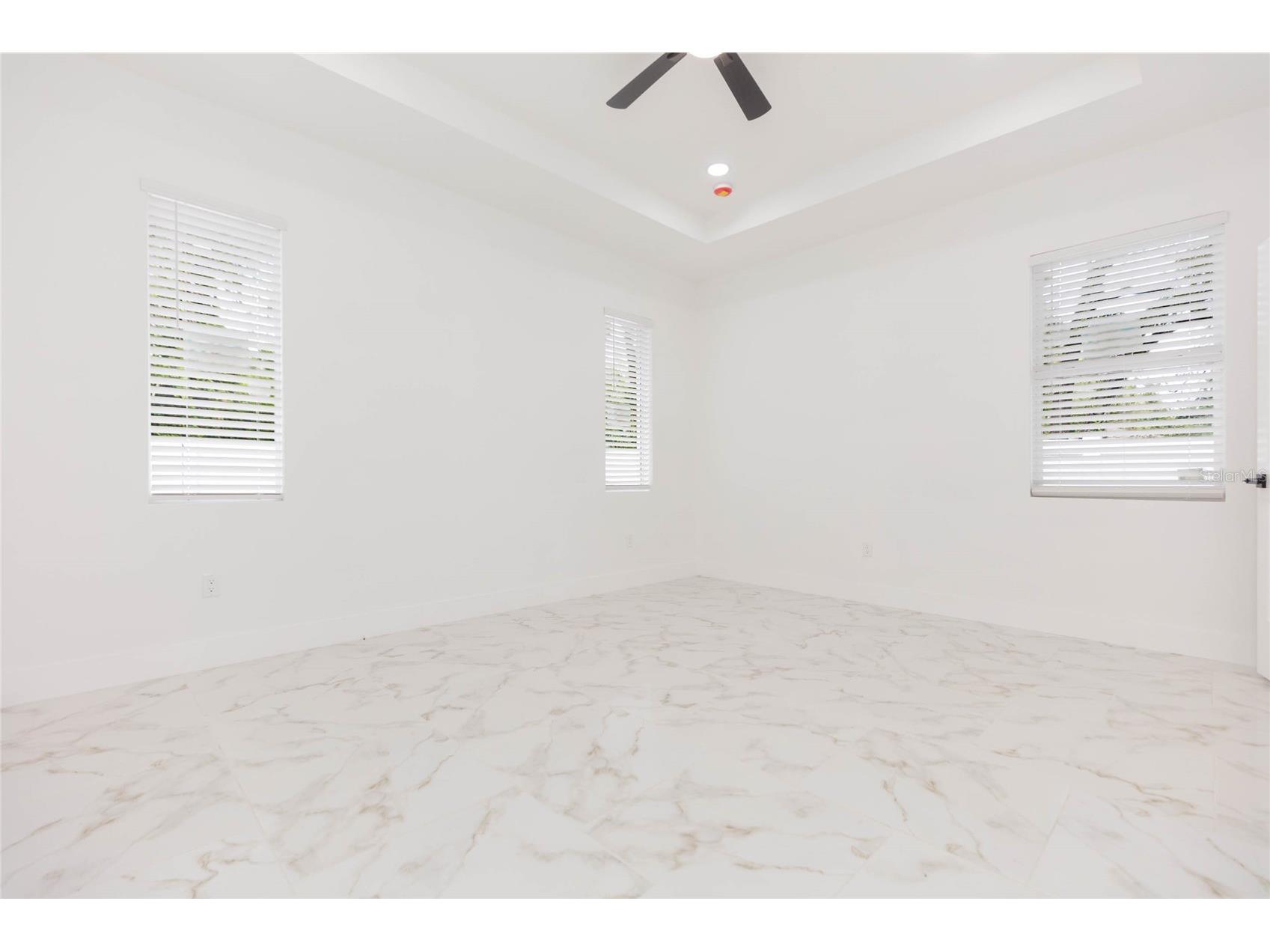 3720 N 32nd Tampa FL 33610 TB8524683 image12