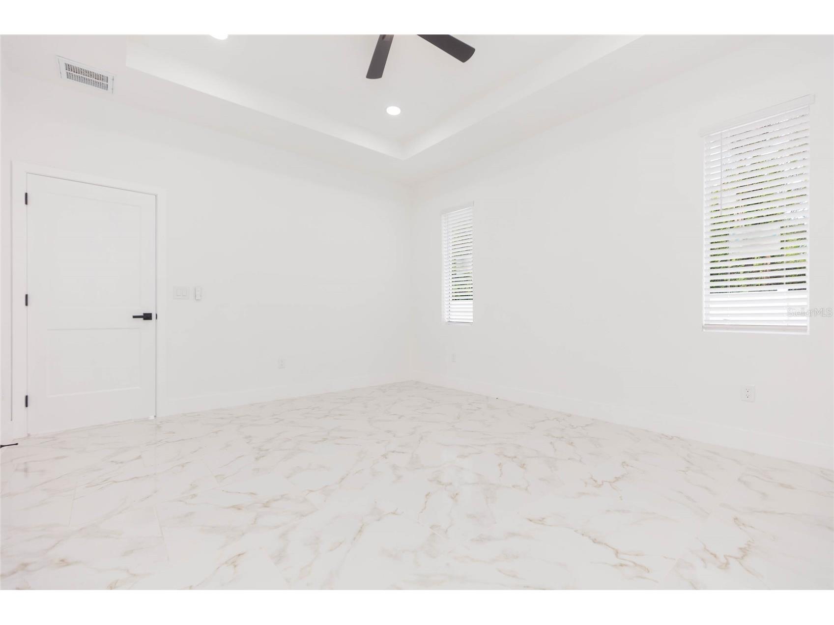 3720 N 32nd Tampa FL 33610 TB8524683 image15