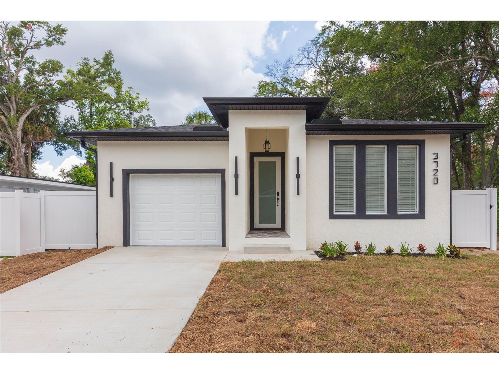 3720 N 32nd Tampa FL 33610 TB8524683 image2