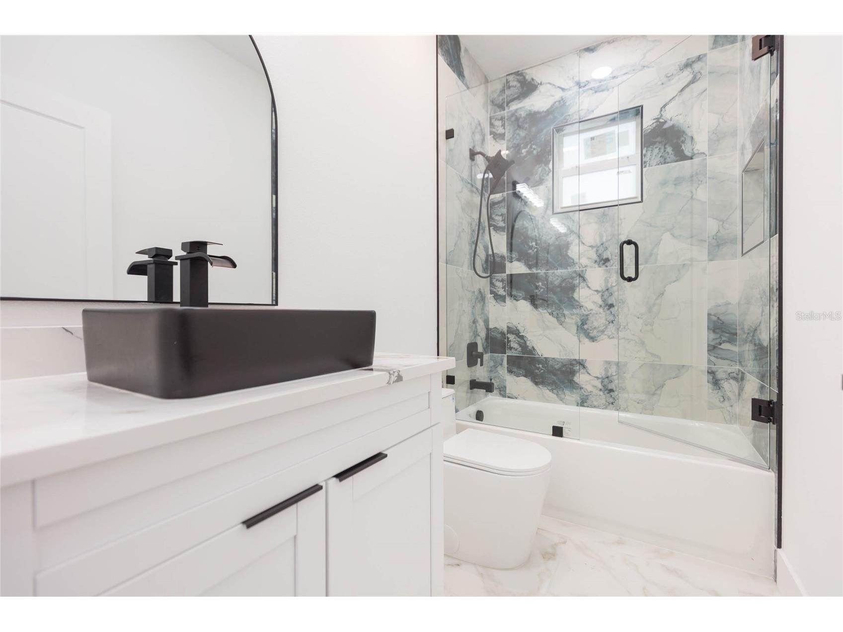 3720 N 32nd Tampa FL 33610 TB8524683 image8