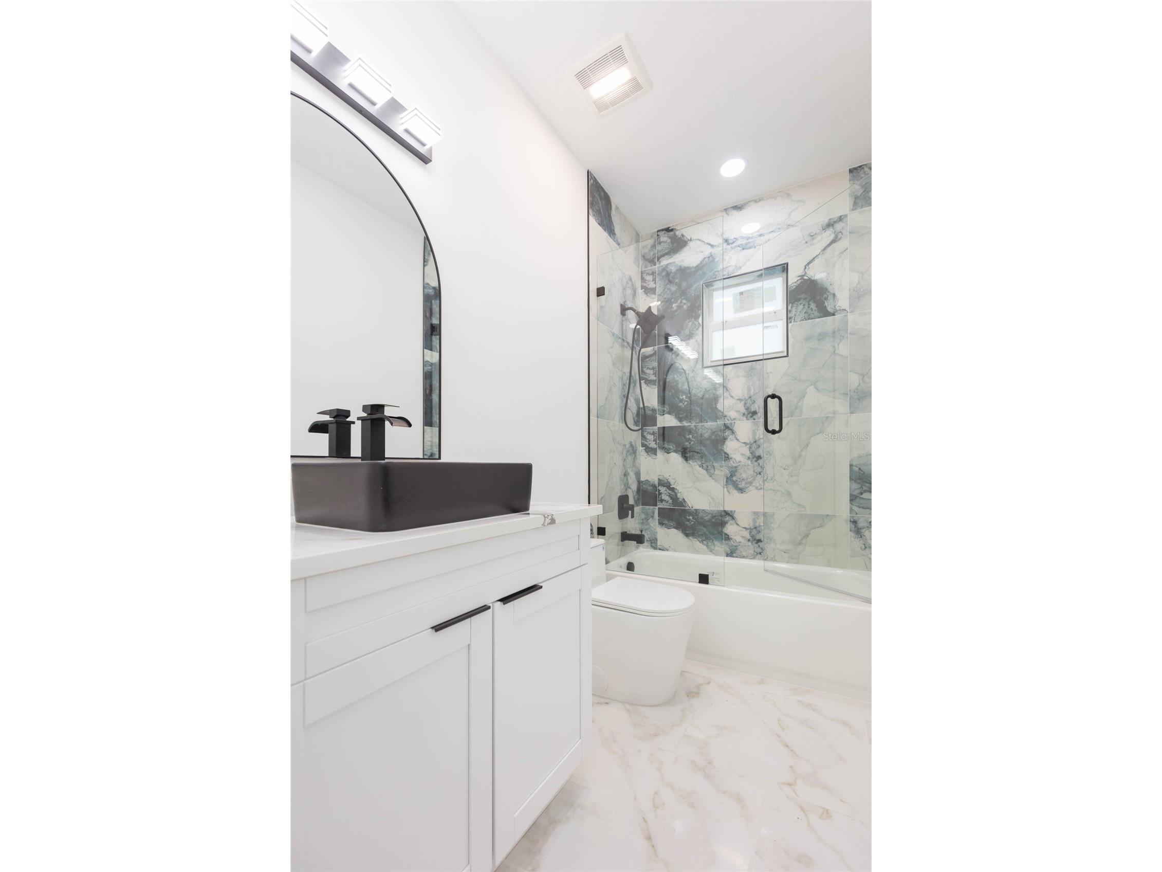 3720 N 32nd Tampa FL 33610 TB8524683 image9