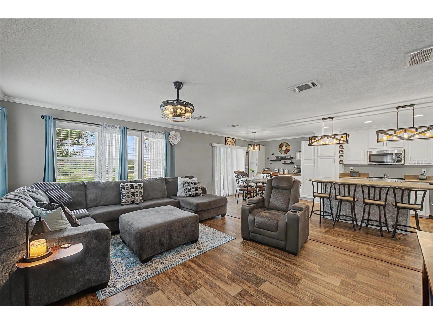 37200 Neukom Avenue Zephyrhills FL 33541 TB8520741 image10