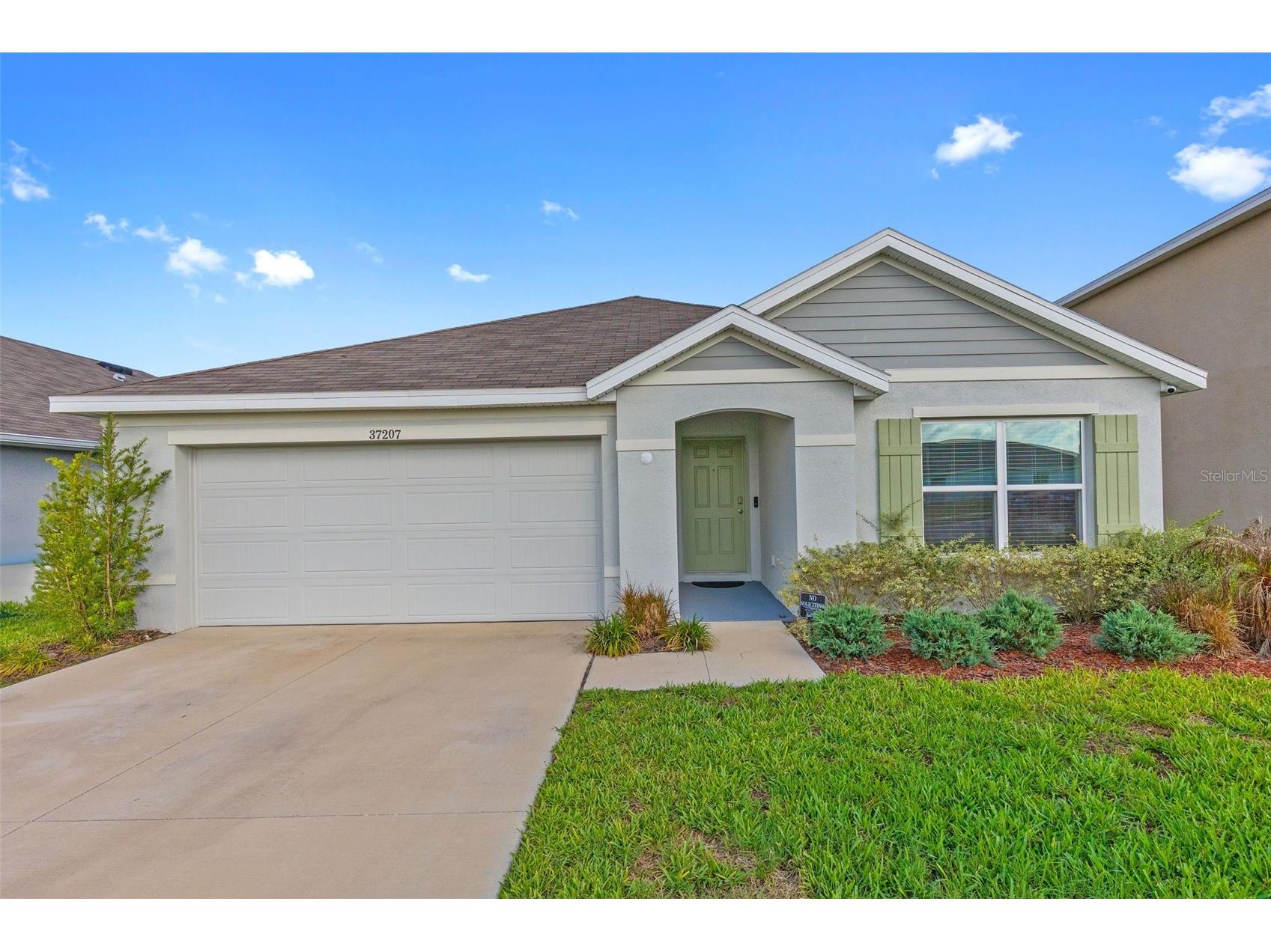 37207 Sharks Eye Lane Zephyrhills FL 33541 TB8509610 image1