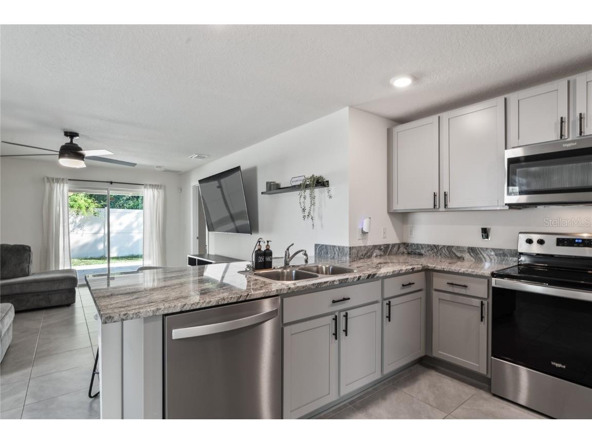 37209 Kings Crown Drive Zephyrhills FL 33541 TB8435630 image10