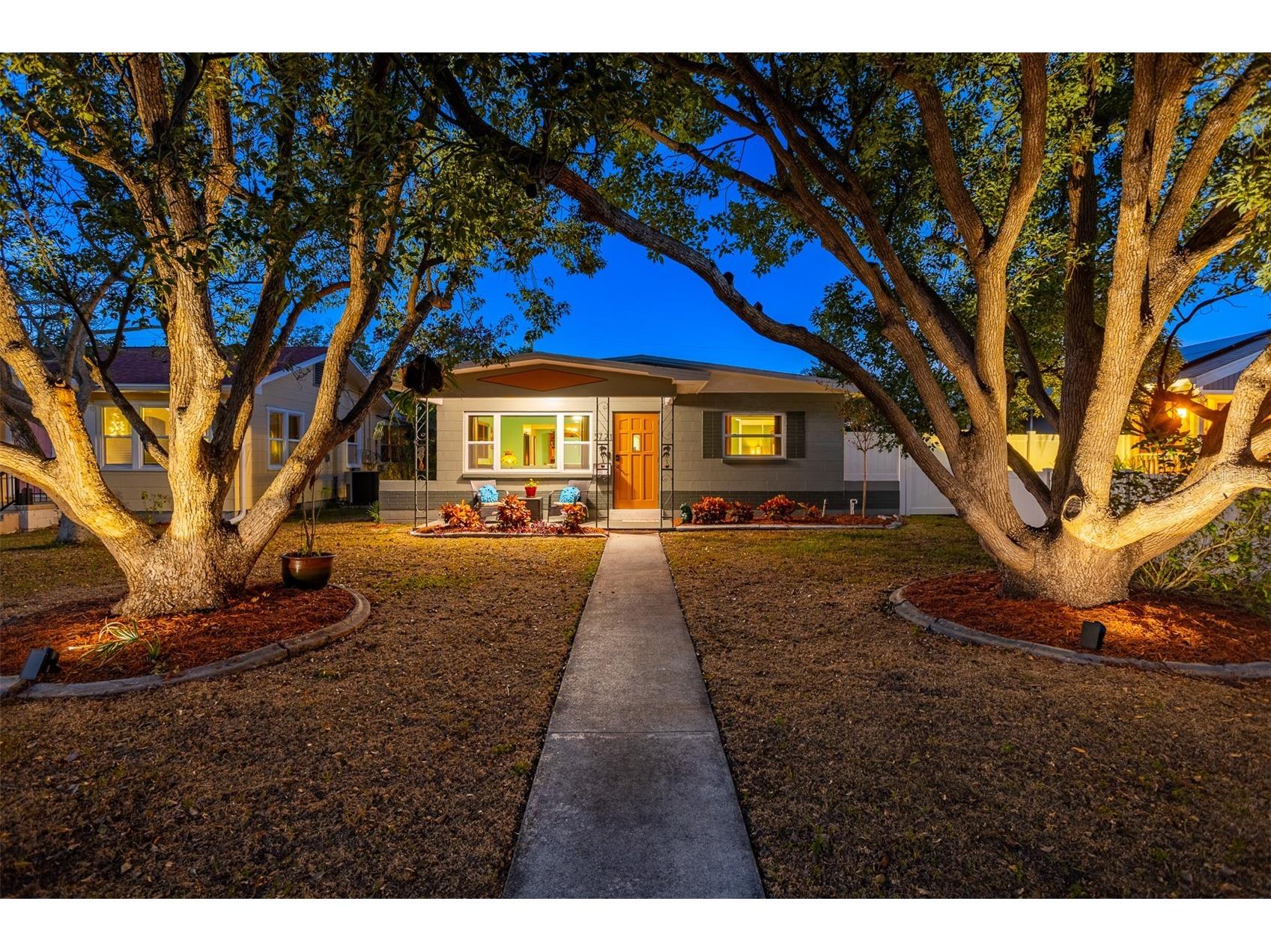 3721 4th Avenue N Saint Petersburg FL 33713 TB8456010 image1