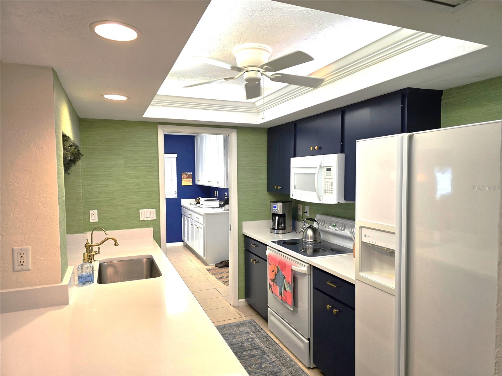 3721 Collins Street #812 Sarasota FL 34232 A4672044 image11