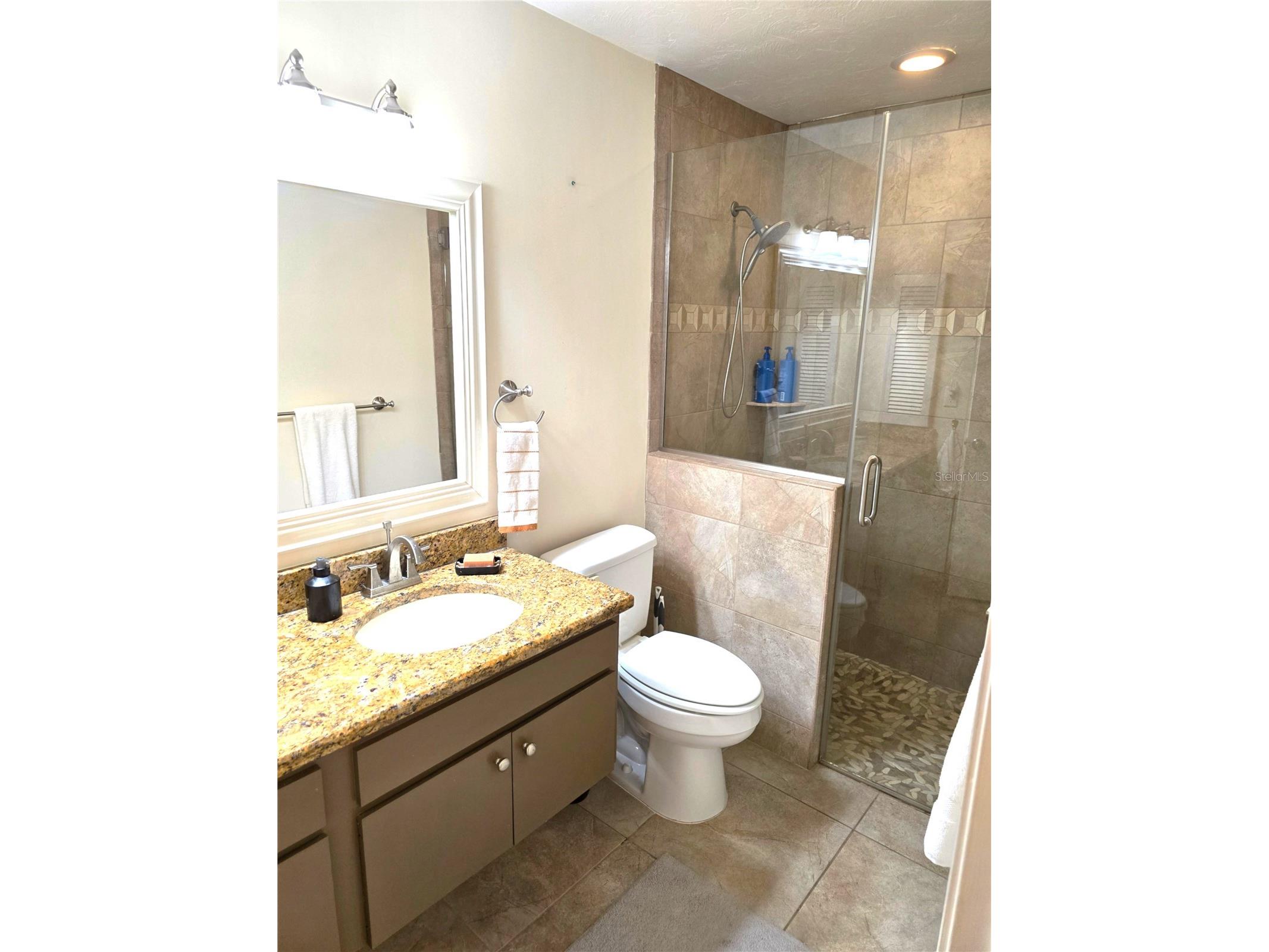 3721 Collins Street #812 Sarasota FL 34232 A4672044 image17