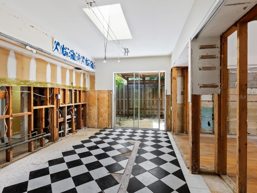 3721 Flamingo Avenue Sarasota FL 34242 A4667437 image25