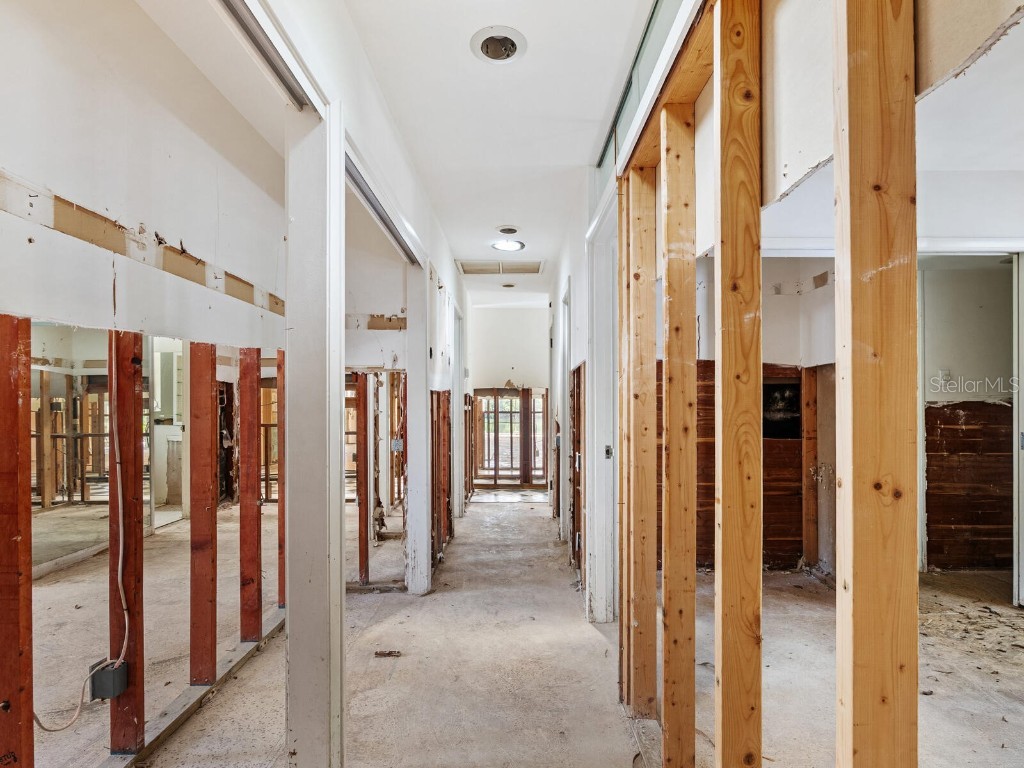 3721 Flamingo Avenue Sarasota FL 34242 A4667437 image28