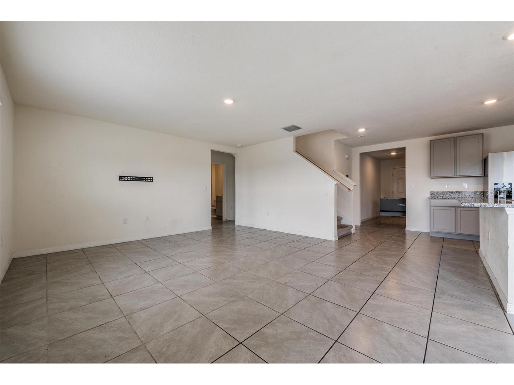 37214 Angel Wings Avenue Zephyrhills FL 33541 TB8478757 image5