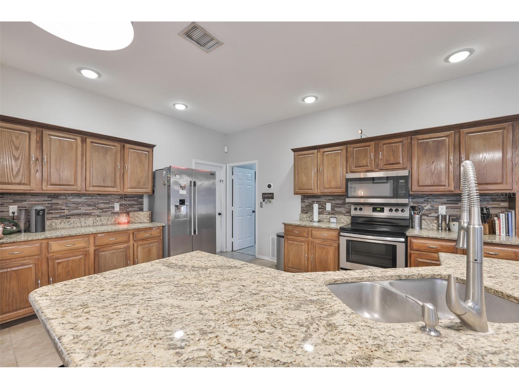 3722 Cypress Meadows Road Tampa FL 33624 TB8495277 image12