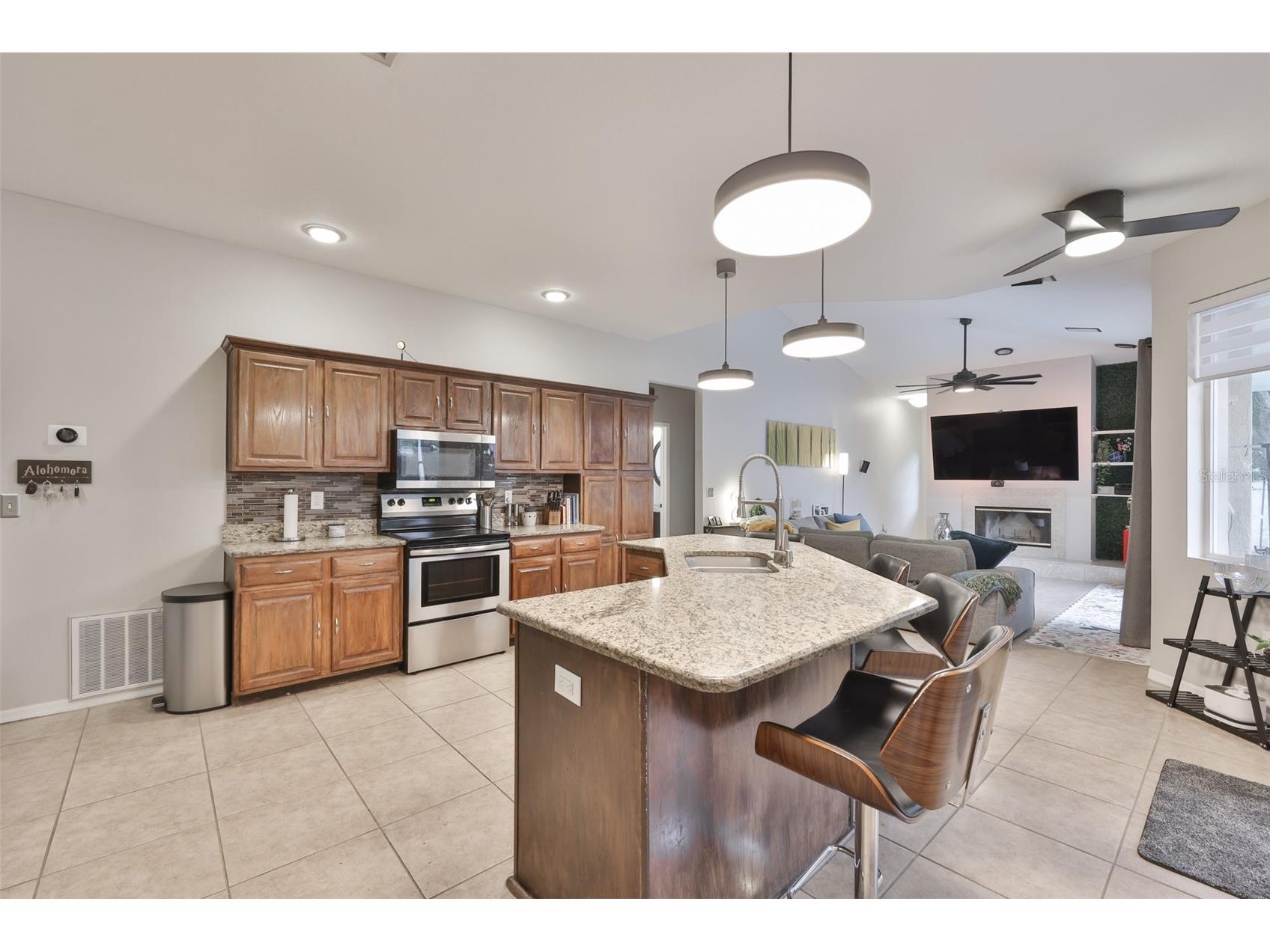 3722 Cypress Meadows Road Tampa FL 33624 TB8495277 image14