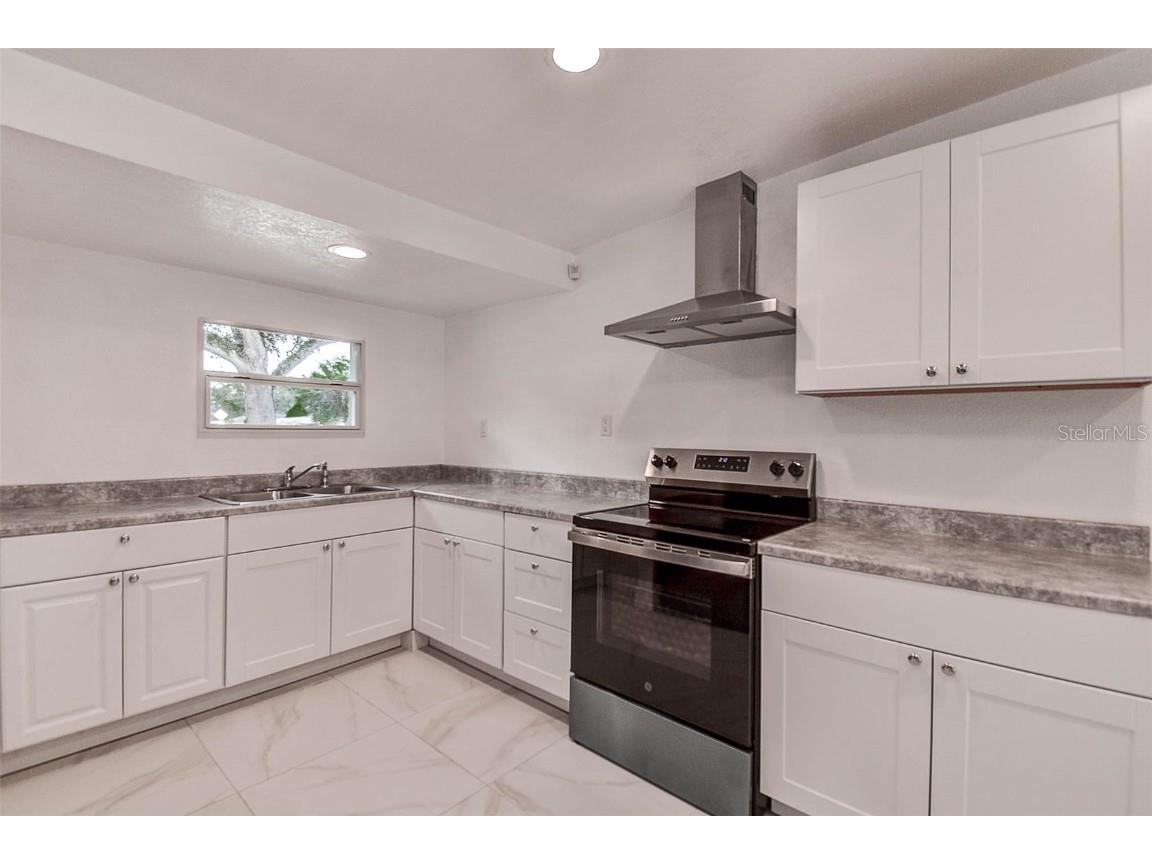 3722 E Idlewild Avenue Tampa FL 33610 TB8405008 image10