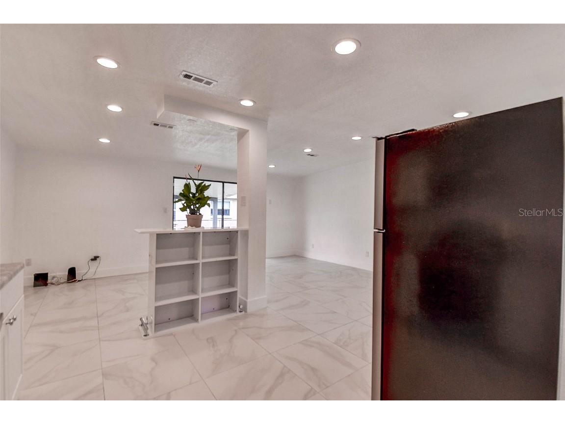 3722 E Idlewild Avenue Tampa FL 33610 TB8405008 image11