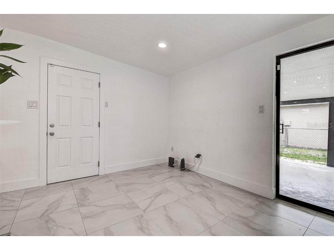 3722 E Idlewild Avenue Tampa FL 33610 TB8405008 image14