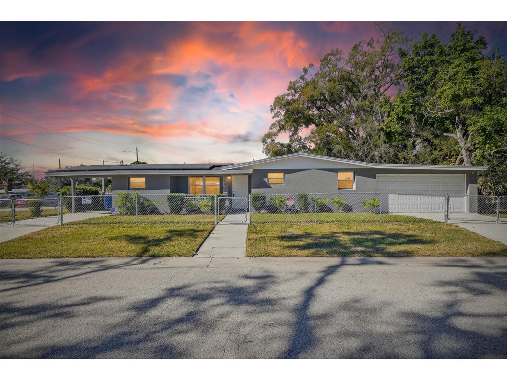 3722 E Idlewild Avenue Tampa FL 33610 TB8469560 image1