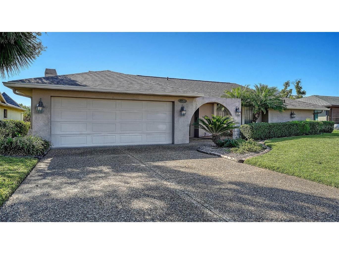 3722 Prairie Dunes Drive Sarasota FL 34238 A4673204 image1