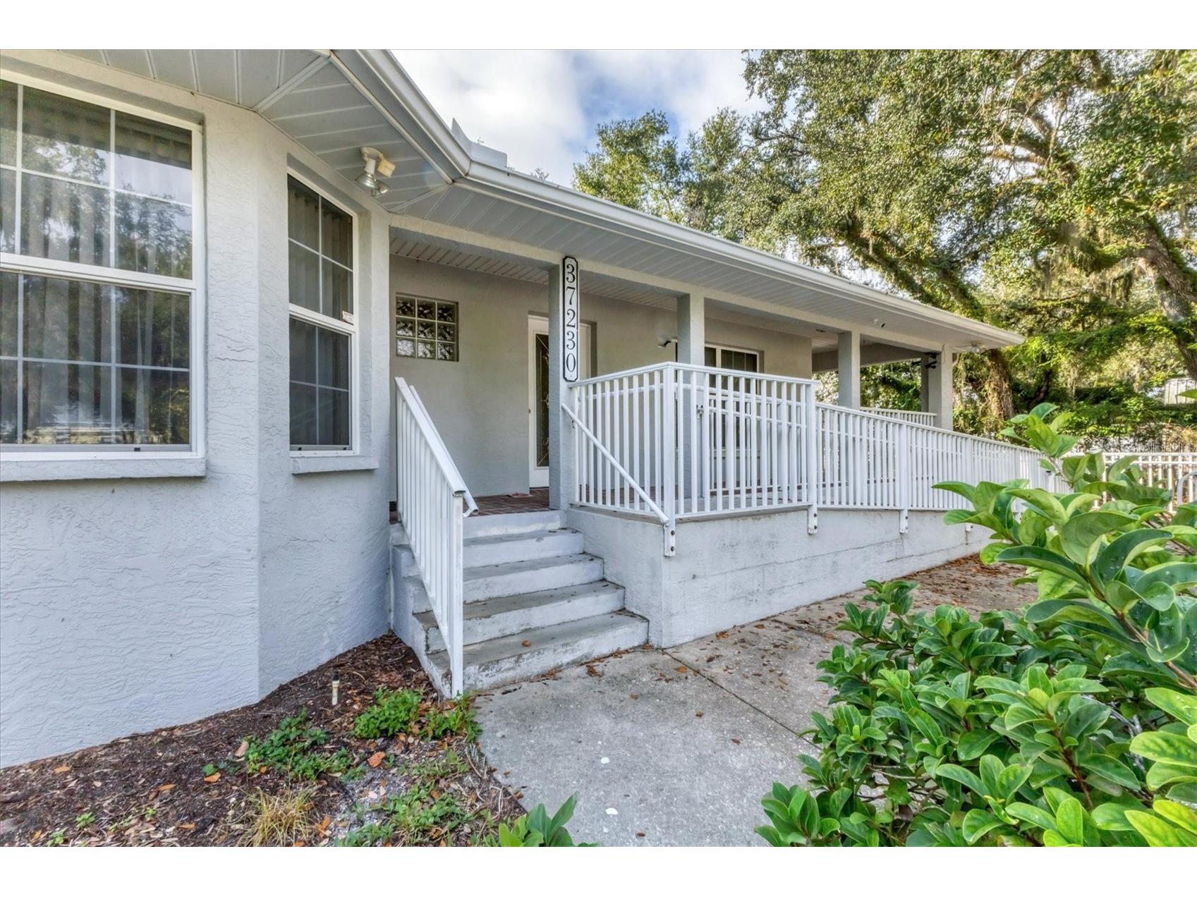 37220 Glenwood Avenue Myakka City FL 34251 A4675359 image8