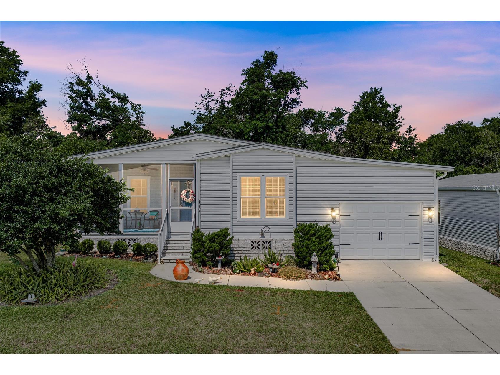 37220 Neukom Avenue Zephyrhills FL 33541 TB8505242 image1