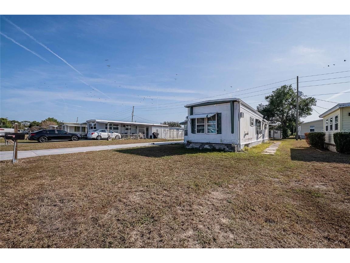 37228 Eileen Avenue Zephyrhills FL 33542 TB8444019 image2