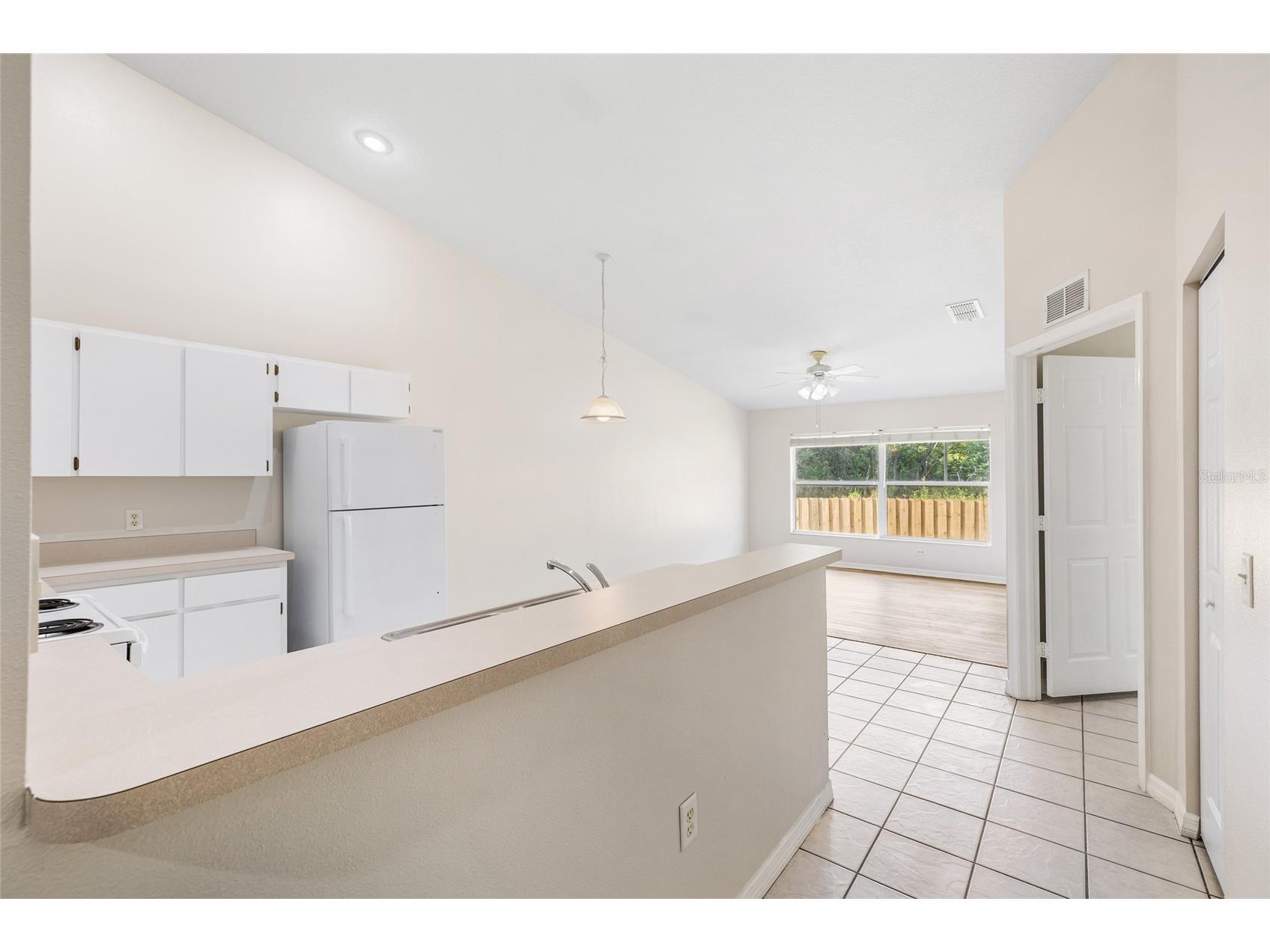 37228 Grassy Hill Lane Dade City FL 33525 TB8512670 image3