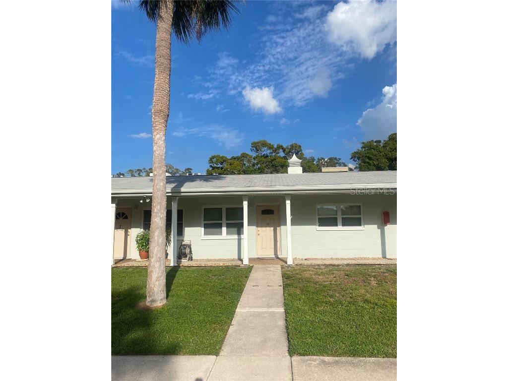 3723 59th Street N #6 Saint Petersburg FL 33710 J966746 image1