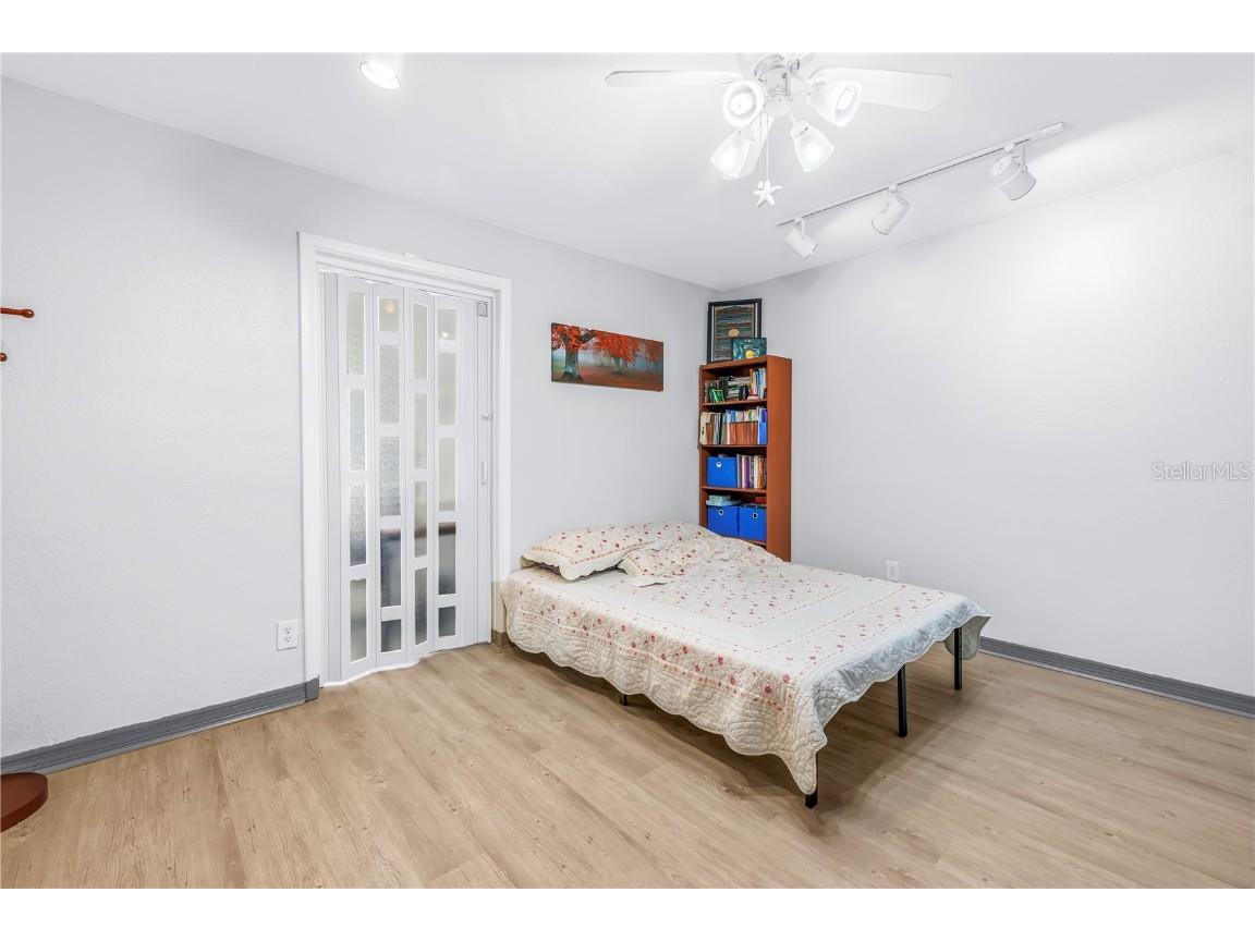 3723 59th Street N #6 Saint Petersburg FL 33710 TB8455944 image17