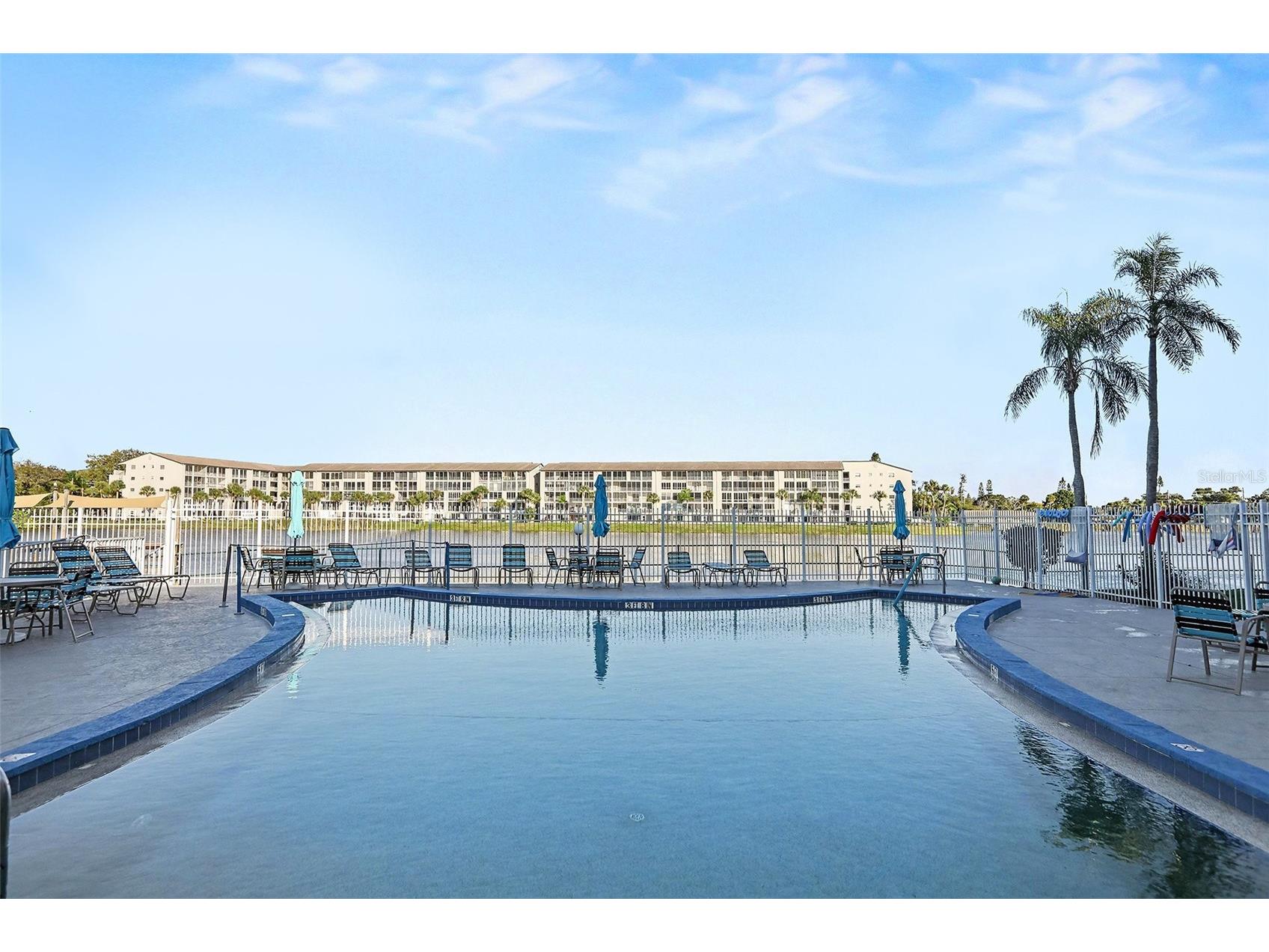 3723 Lake Bayshore Drive #H206 Bradenton FL 34205 A4676497 image17
