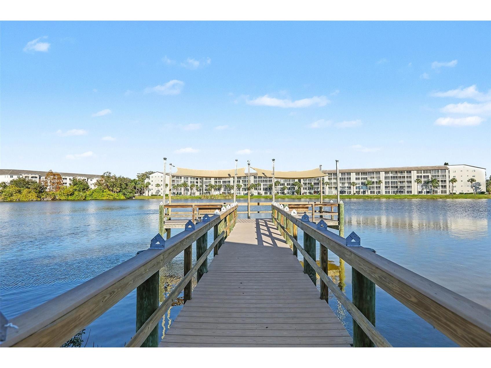 3723 Lake Bayshore Drive #H206 Bradenton FL 34205 A4676497 image19