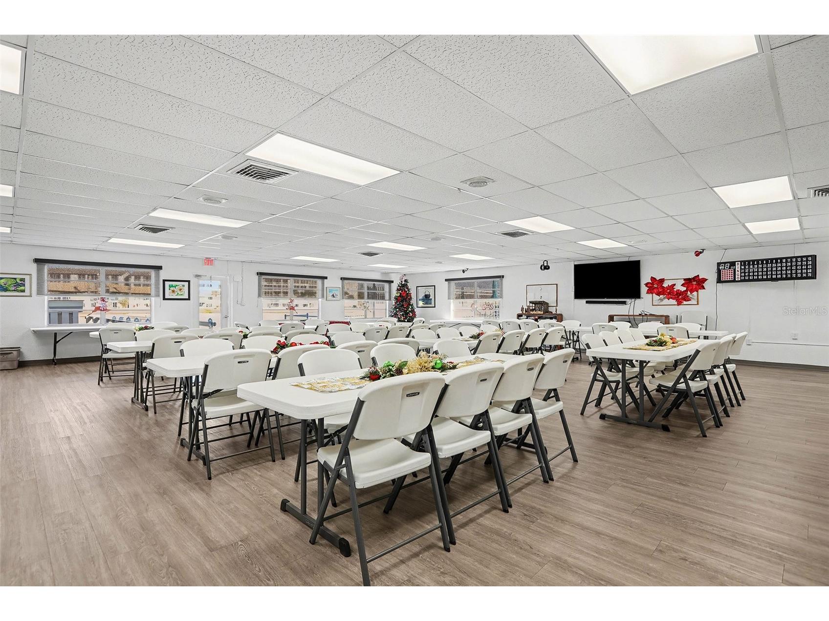 3723 Lake Bayshore Drive #H206 Bradenton FL 34205 A4676497 image21
