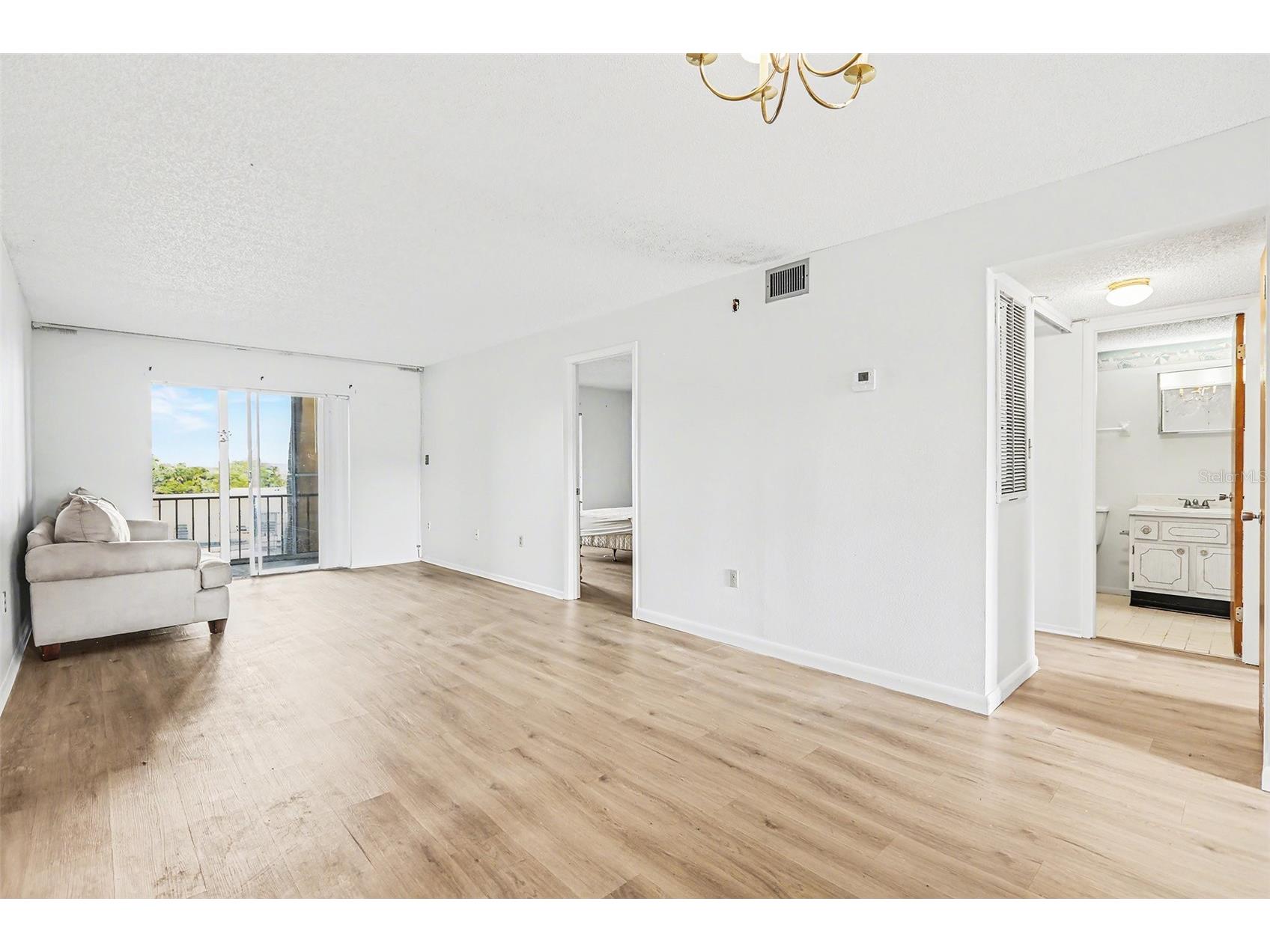3723 Lake Bayshore Drive #H206 Bradenton FL 34205 A4676497 image7