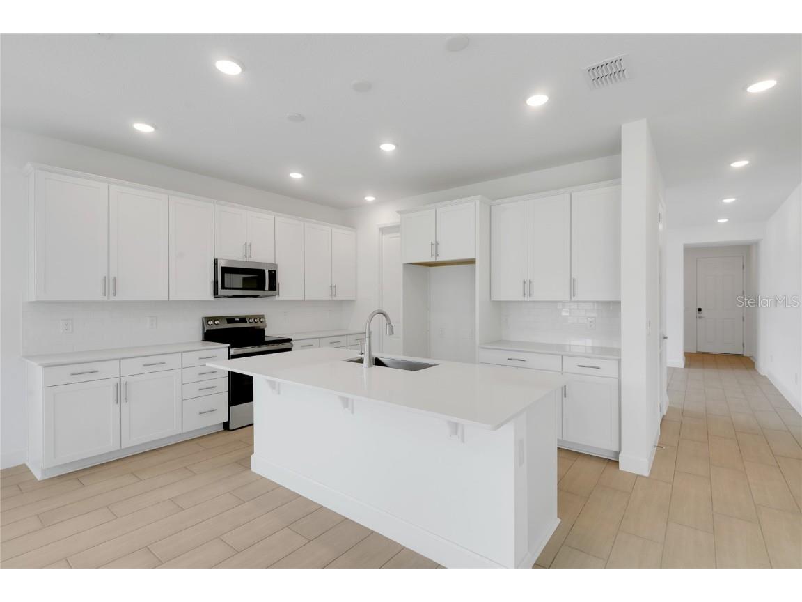 3723 Malad Way Tavares FL 32778 S5127187 image4