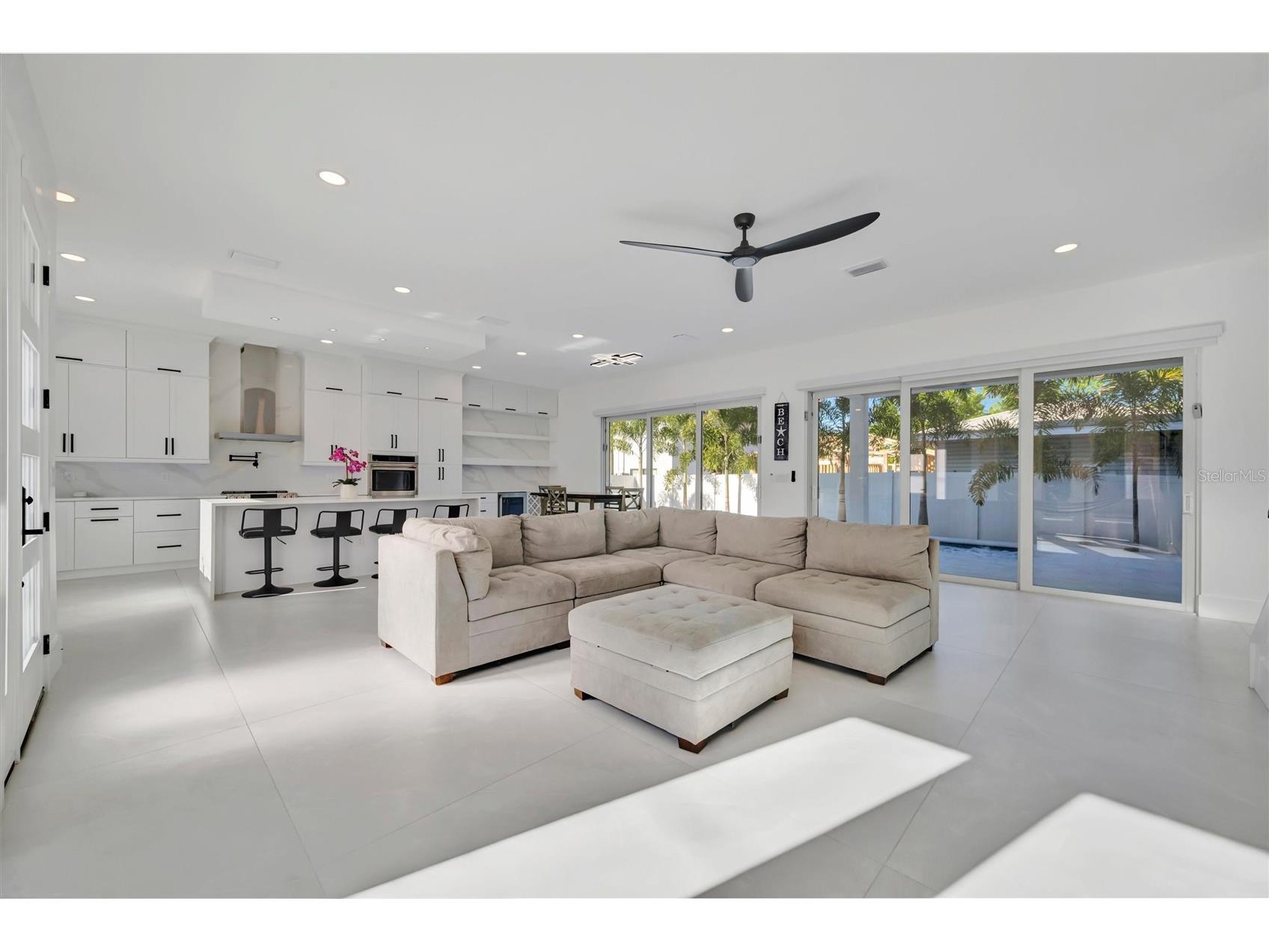 3723 Norwood Court Sarasota FL 34234 O6392929 image4