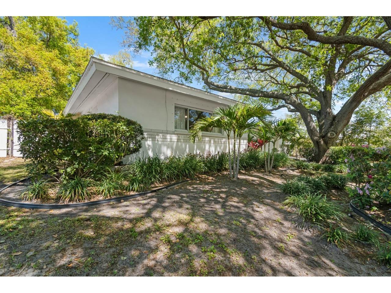 3723 Orchard Grove Lane Largo FL 33770 TB8489074 image47