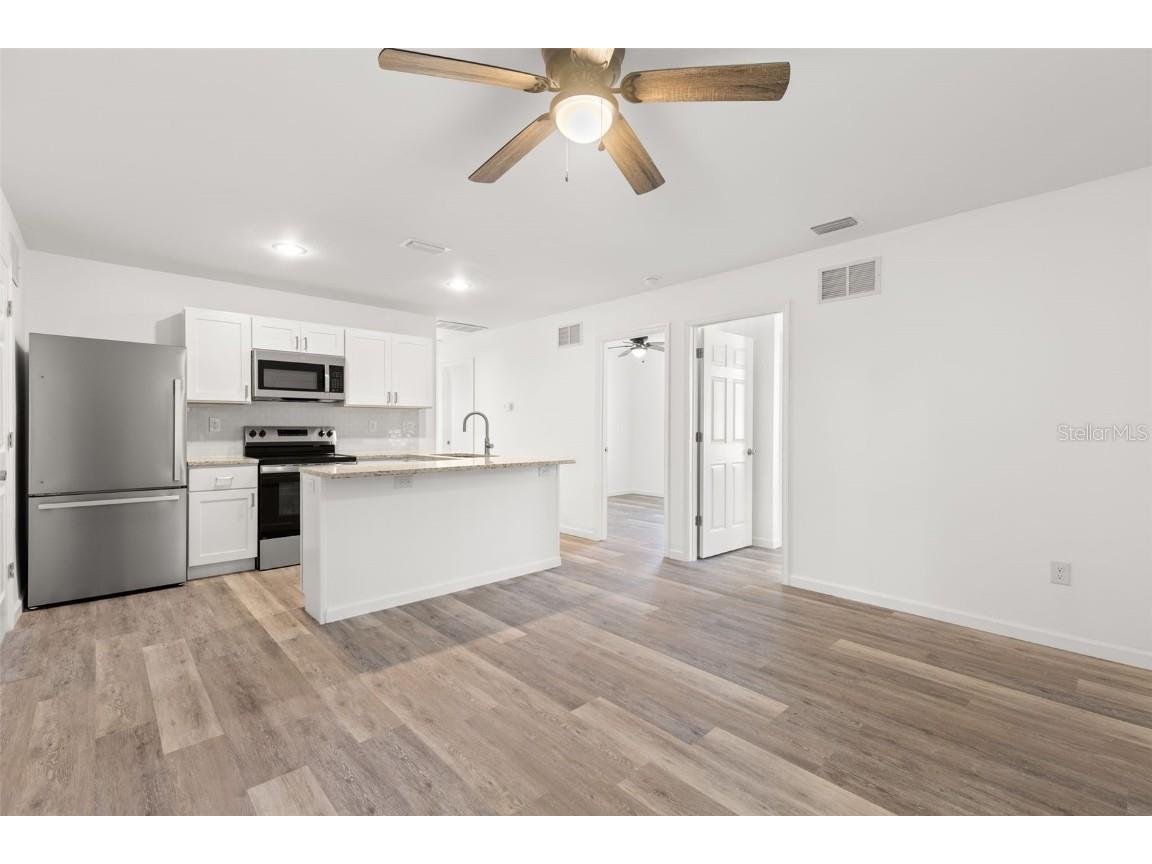 3723 Temple Street Tampa FL 33619 TB8440381 image5