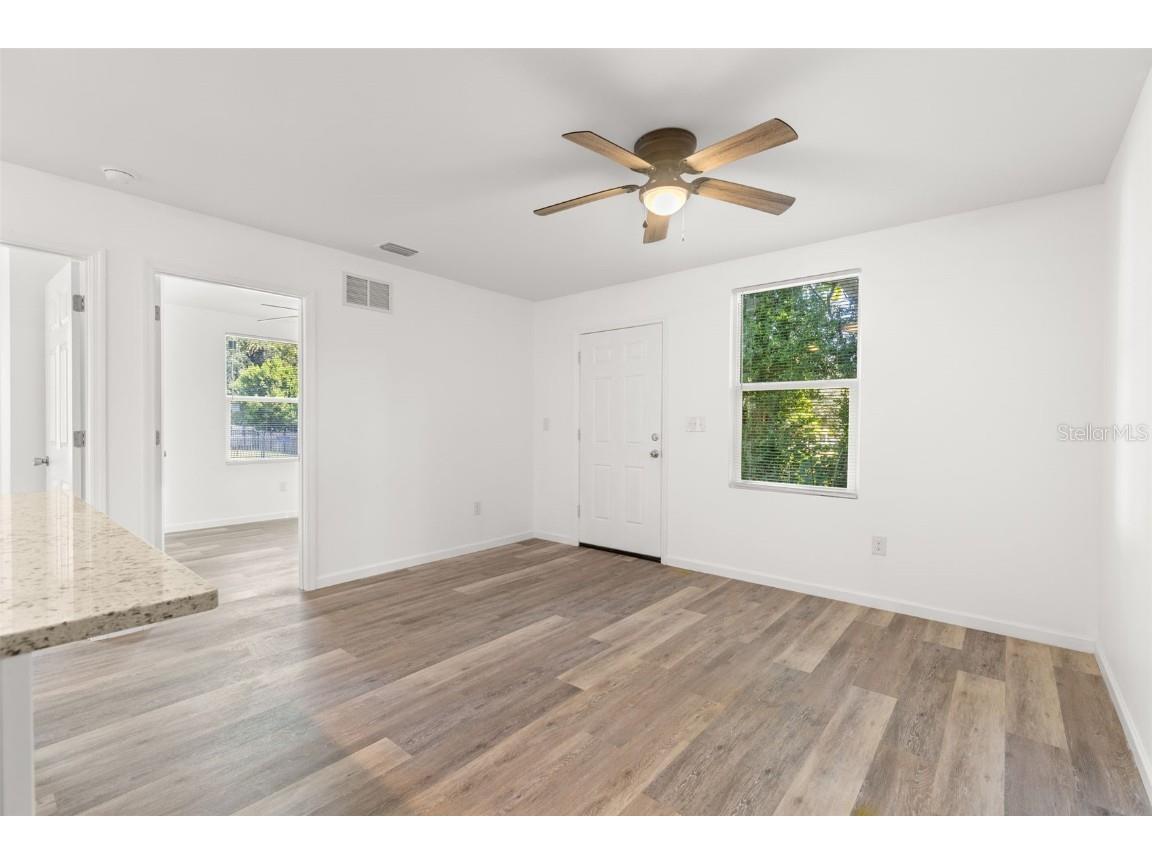 3723 Temple Street Tampa FL 33619 TB8440381 image6