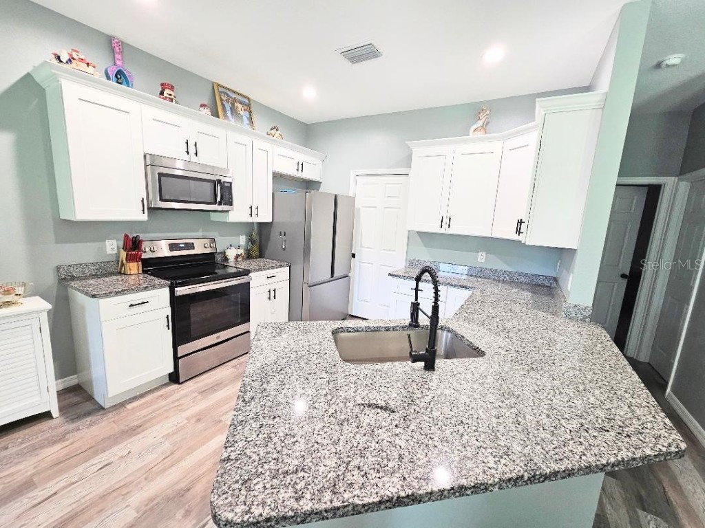 37230 Poinsettia Avenue Dade City FL 33525 TB8386264 image15