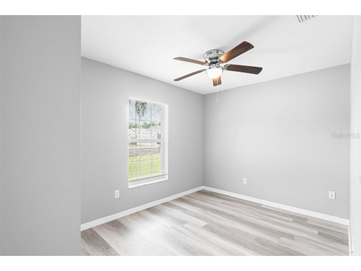 37230 Poinsettia Avenue Dade City FL 33525 TB8386264 image32