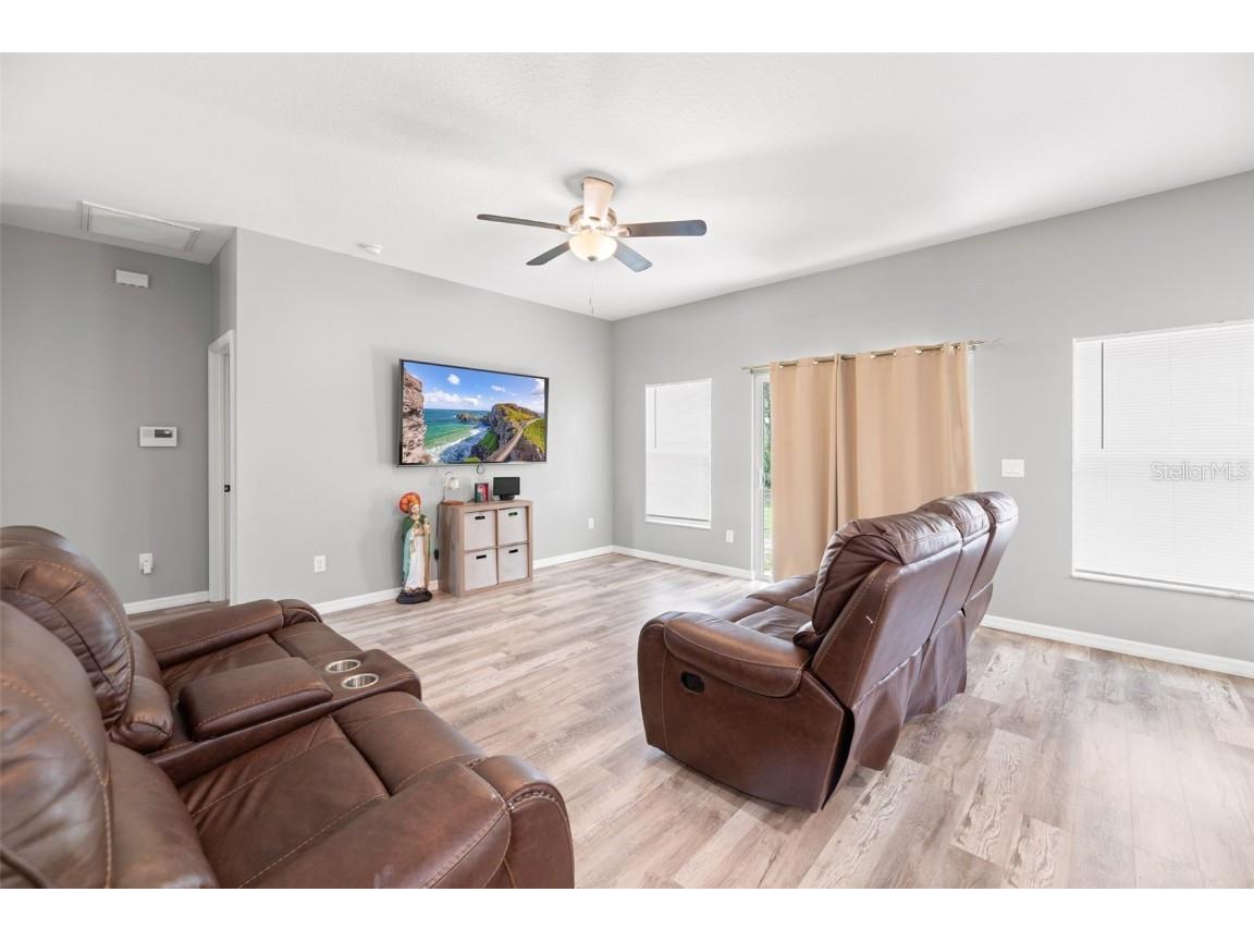 37230 Poinsettia Avenue Dade City FL 33525 TB8386264 image7