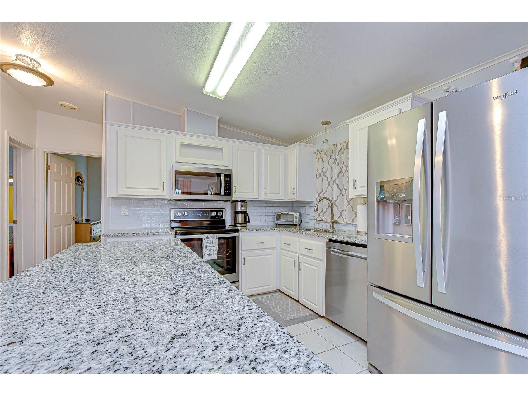 37232 Neukom Avenue Zephyrhills FL 33541 TB8488873 image15