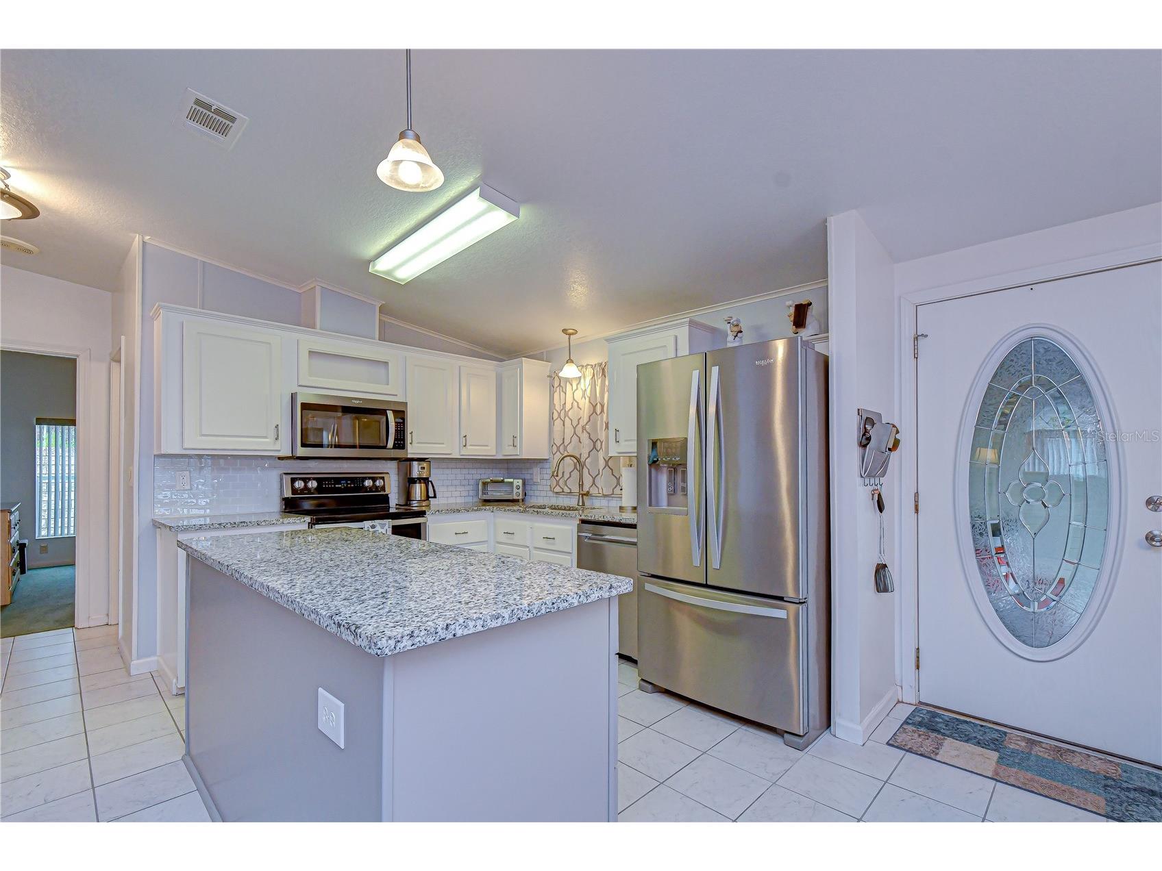 37232 Neukom Avenue Zephyrhills FL 33541 TB8488873 image16