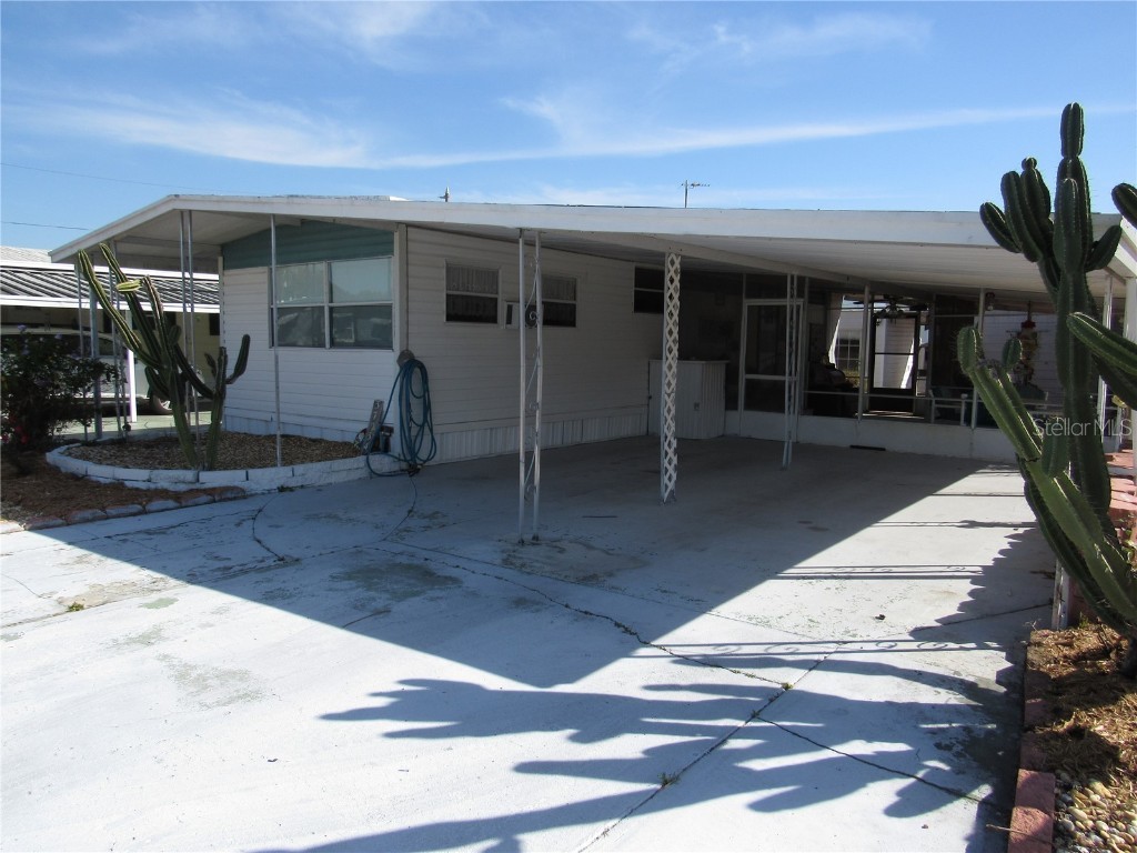 37234 Carol Avenue Zephyrhills FL 33542 T3508048 image1