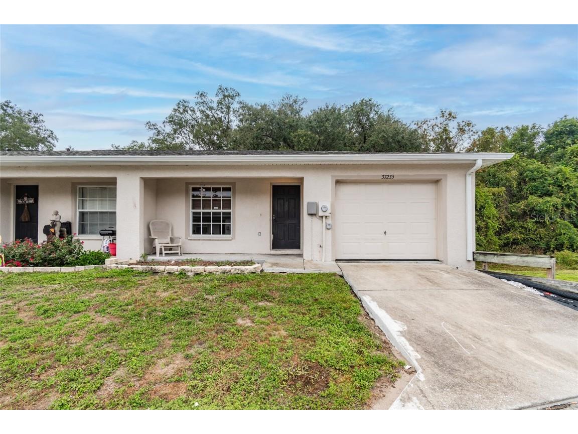 37235 Grassy Hill Lane Dade City FL 33525 T3339750 image1