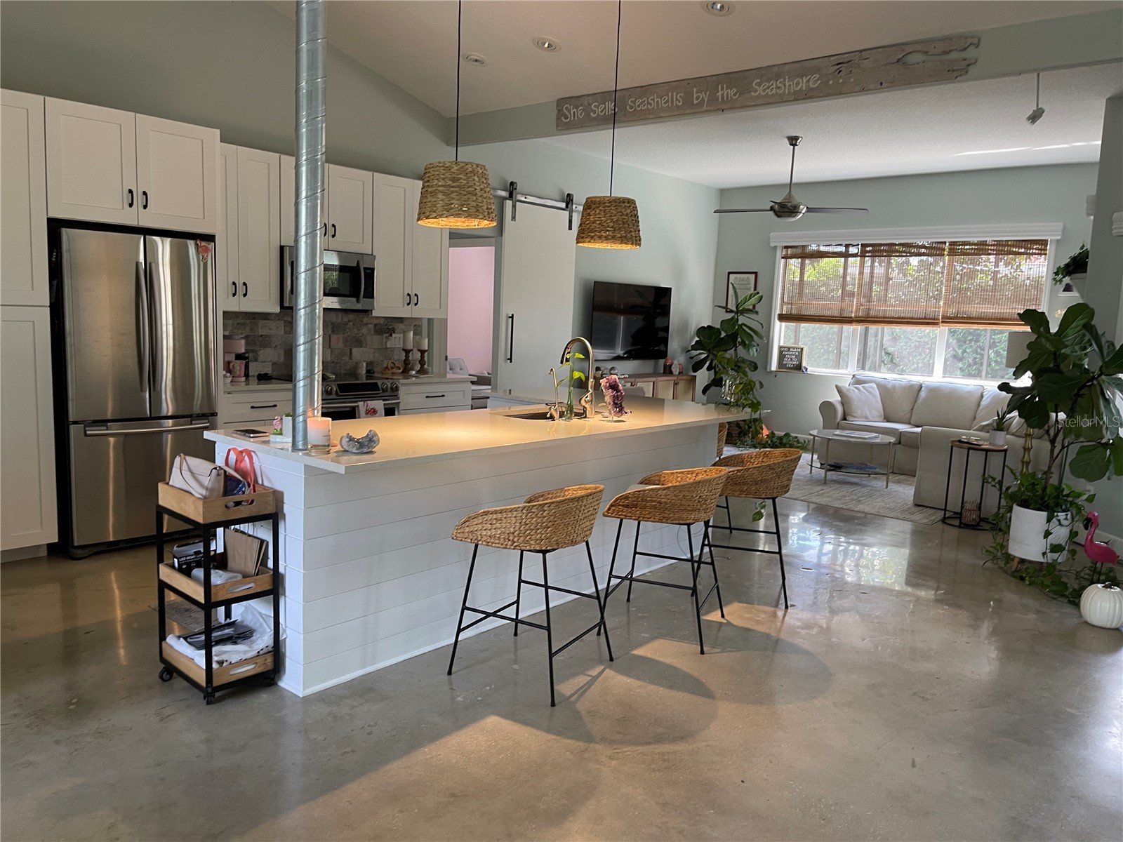 3724 71st Terrace E Sarasota FL 34243 A4692476 image12