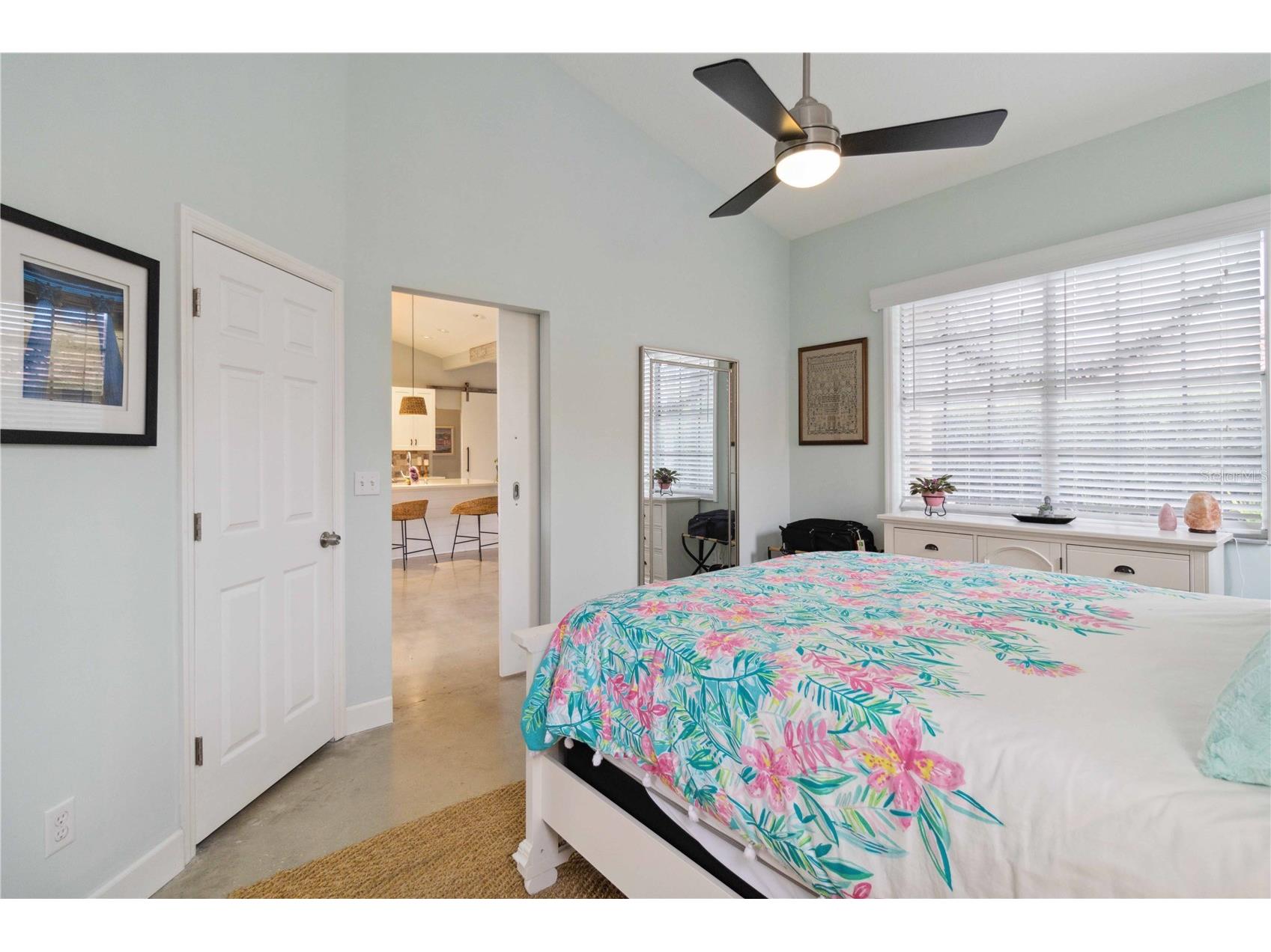 3724 71st Terrace E Sarasota FL 34243 A4692476 image21